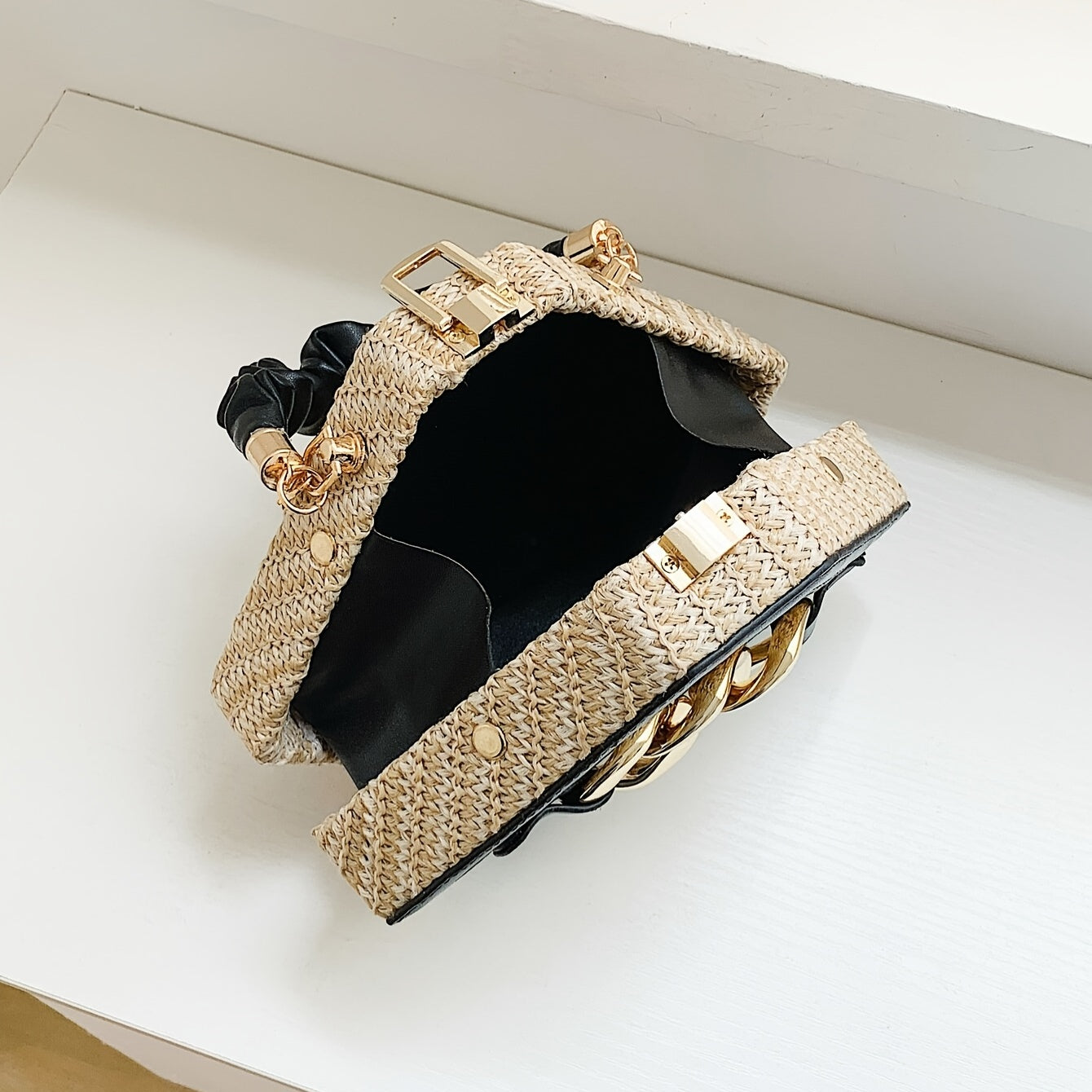 Trendy Straw Box Chain Shoulder Bag